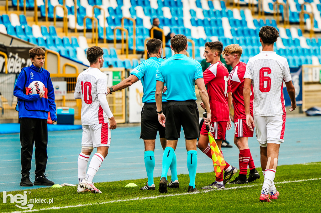 MALTA – GIBRALTAR na stadionie w Mielcu