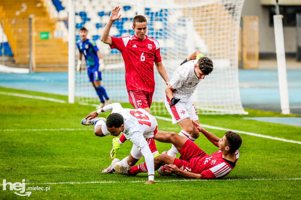 MALTA – GIBRALTAR na stadionie w Mielcu