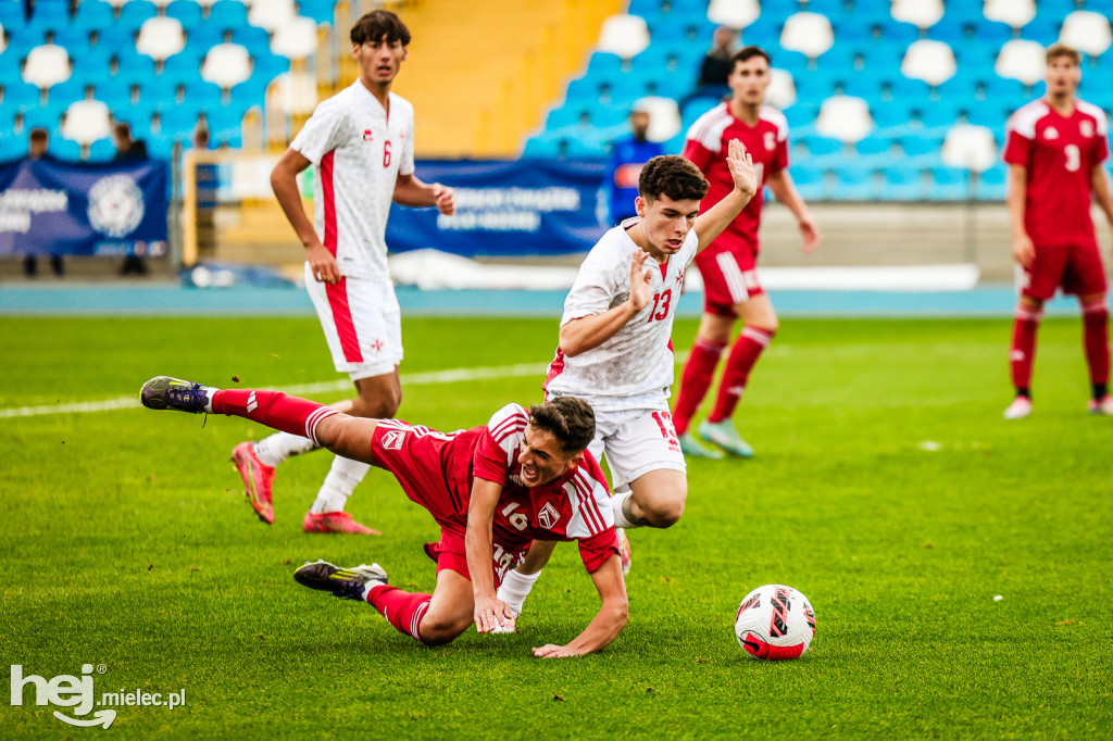 MALTA – GIBRALTAR na stadionie w Mielcu