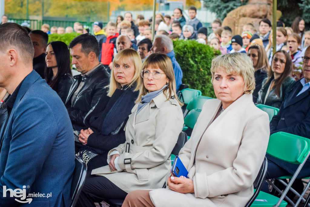 Odsłonięcie muralu „Franciszek Żwirko i Stanisław Wigura – asy polskiego lotnictwa”