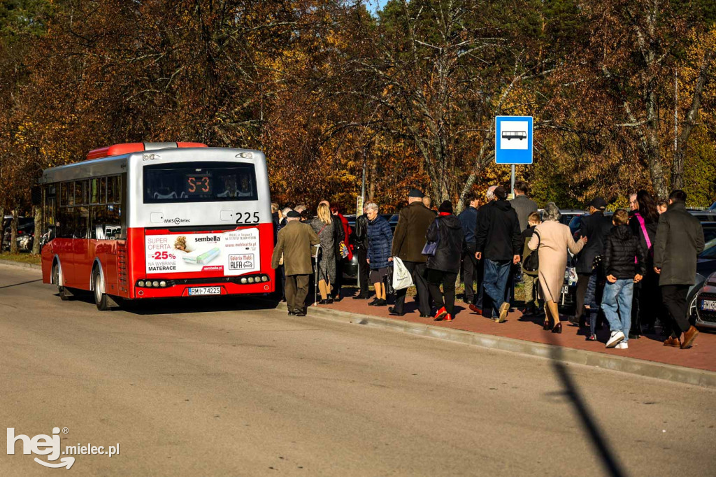 Wszystkich Świętych 2024: Cmentarz Komunalny