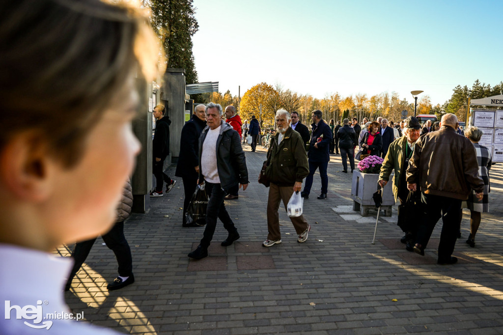 Wszystkich Świętych 2024: Cmentarz Komunalny