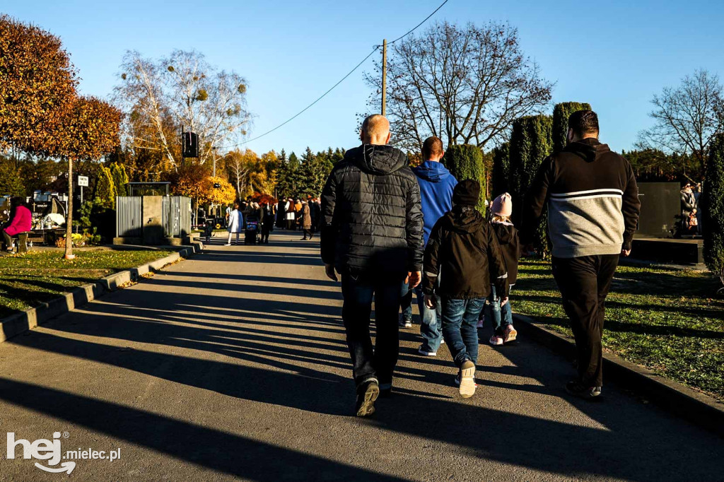 Wszystkich Świętych 2024: Cmentarz Komunalny