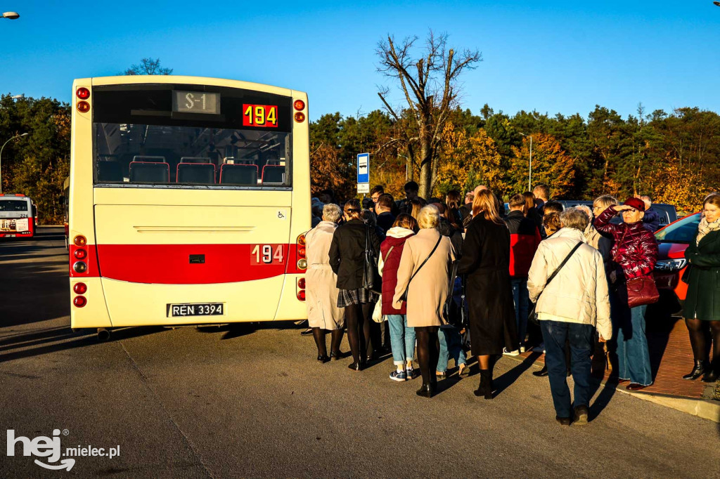 Wszystkich Świętych 2024: Cmentarz Komunalny