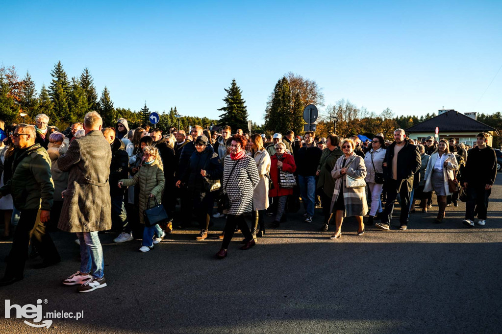 Wszystkich Świętych 2024: Cmentarz Komunalny