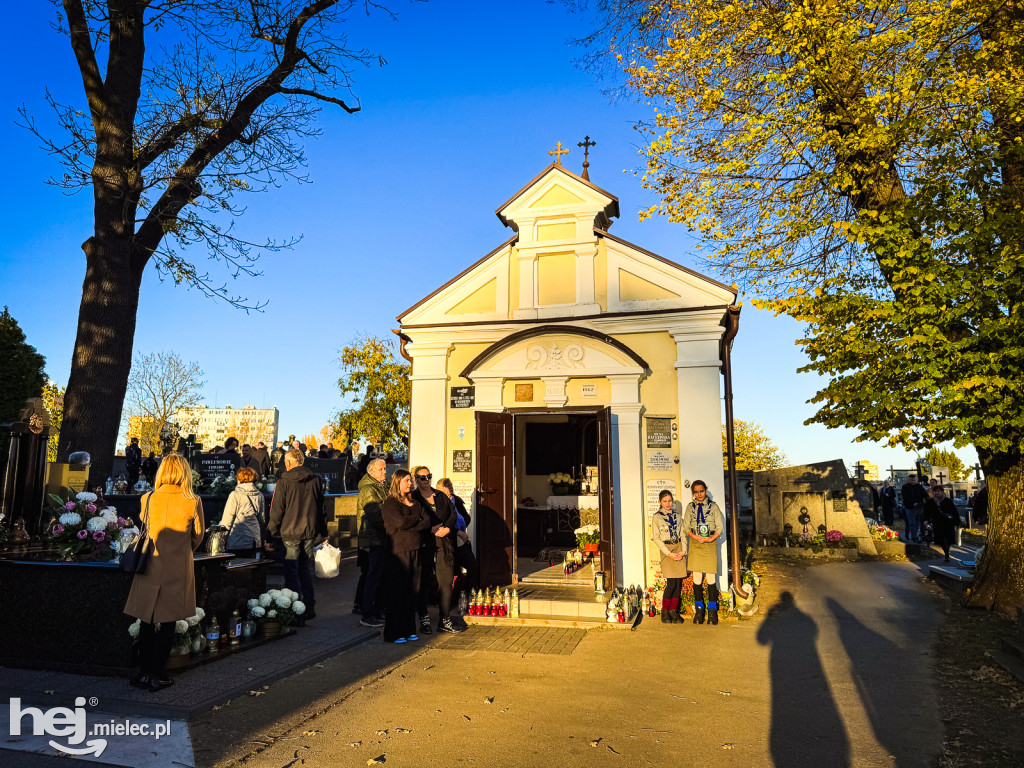 Wszystkich Świętych 2024: Cmentarz Parafialny