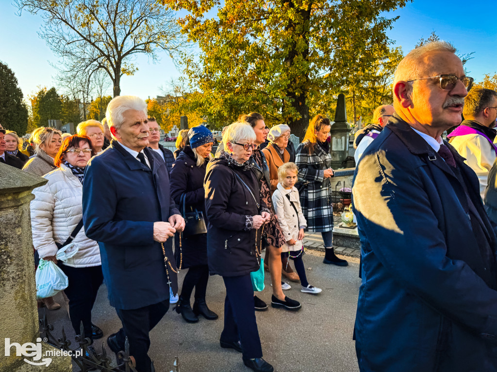 Wszystkich Świętych 2024: Cmentarz Parafialny