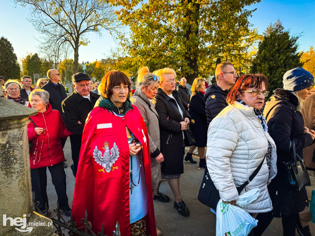 Wszystkich Świętych 2024: Cmentarz Parafialny