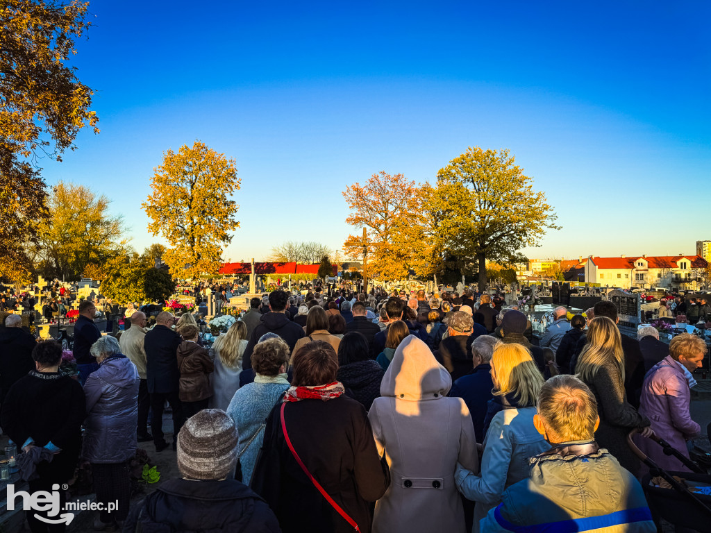 Wszystkich Świętych 2024: Cmentarz Parafialny