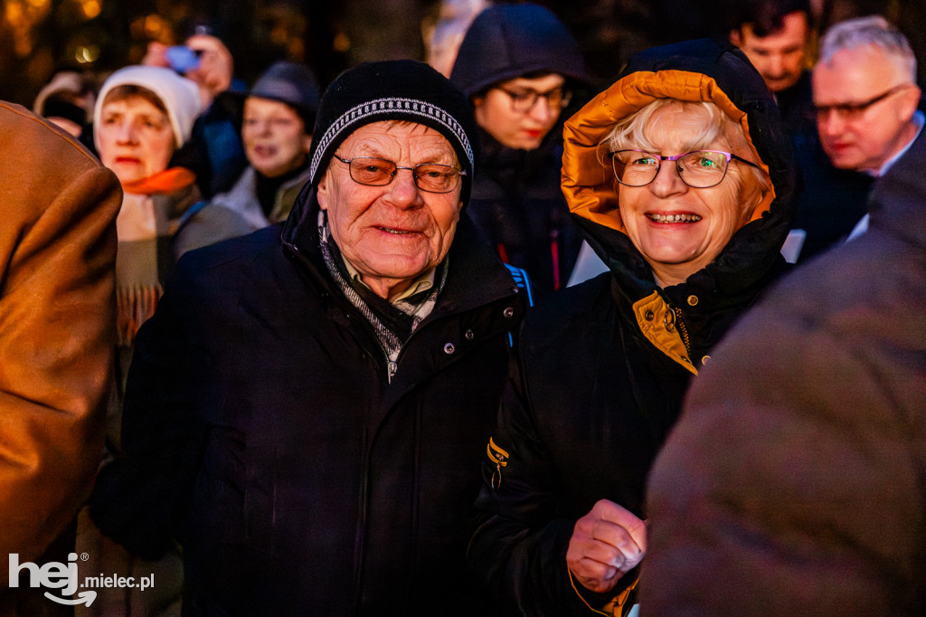 Śpiewanki Patriotyczne w Parku Oborskich w Mielcu