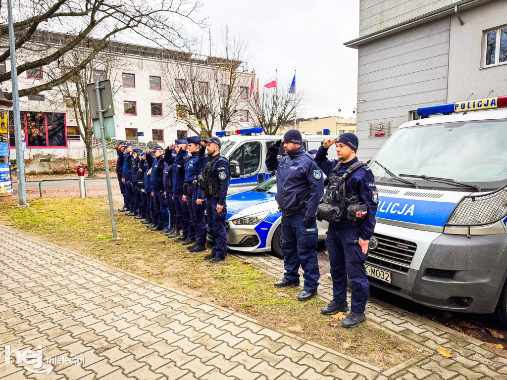 Syreny zawyły o 14:00. Ku czci zmarłego ratownika