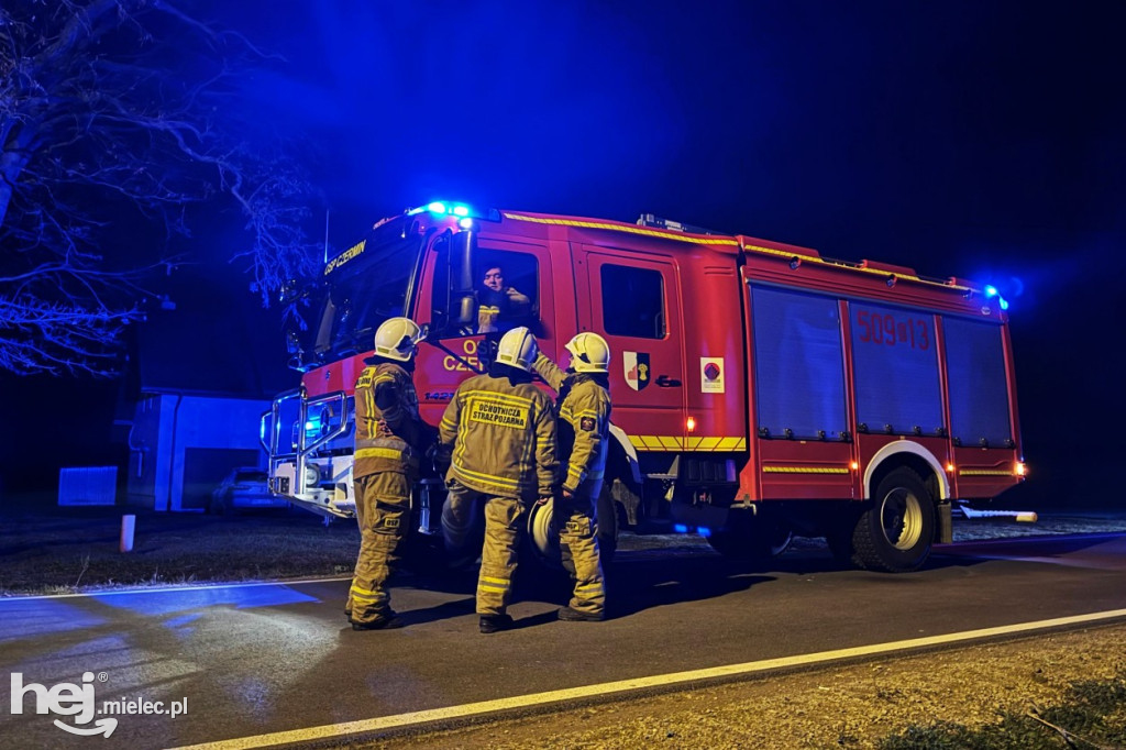 Zderzenie forda z kombajnem