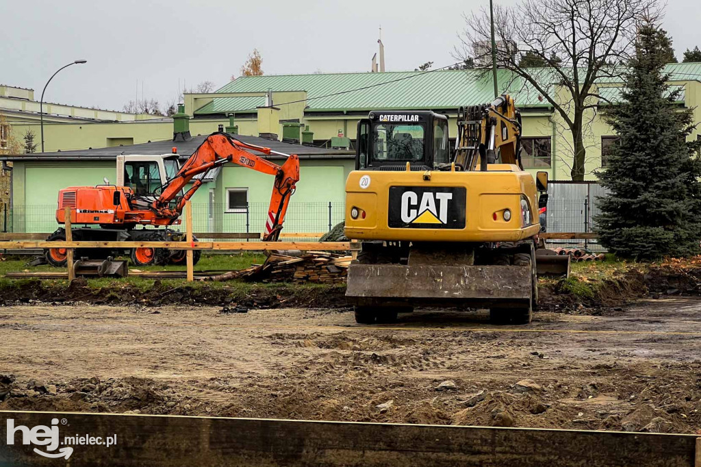 Ruszyła budowa hali II LO