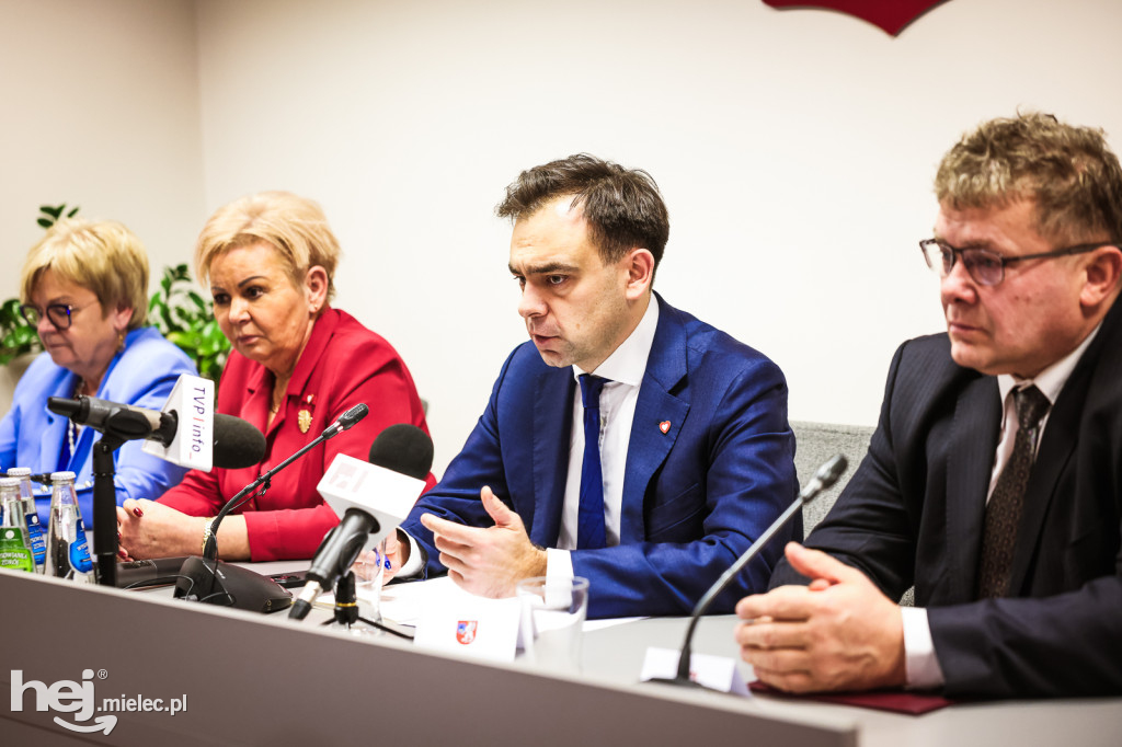 Wizyta ministra finansów w Mielcu