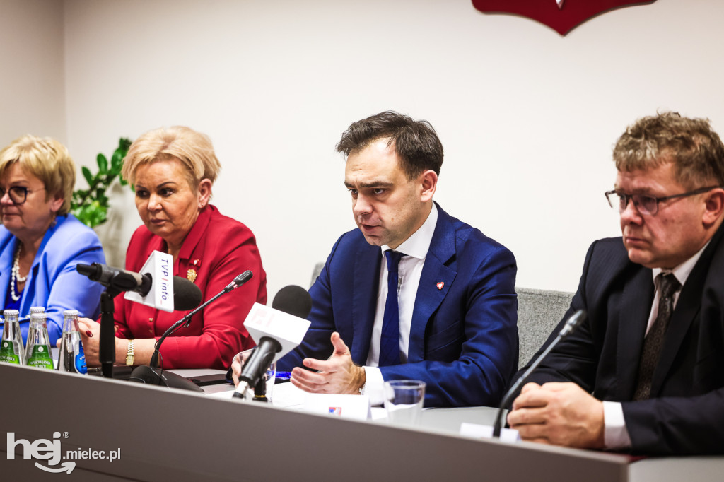 Wizyta ministra finansów w Mielcu