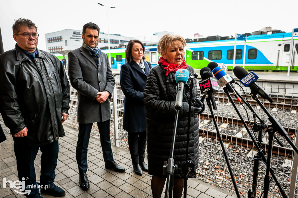 Briefing na mieleckim dworcu kolejowym