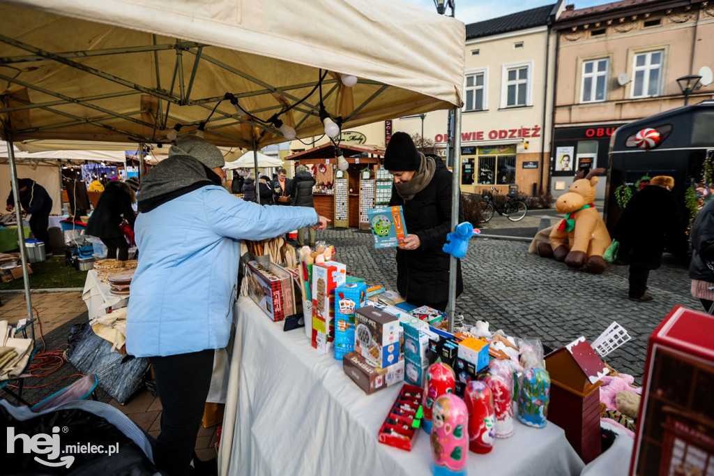 Powiatowy Jarmark Świąteczny 2024