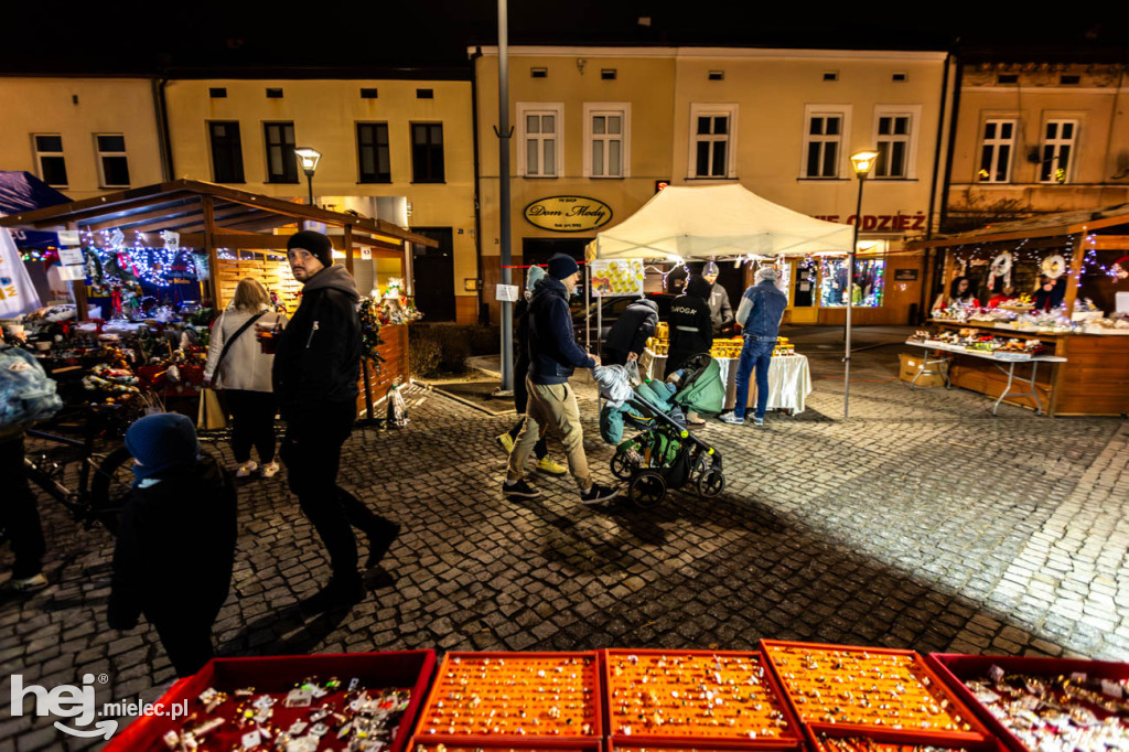 Powiatowy Jarmark Świąteczny 2024