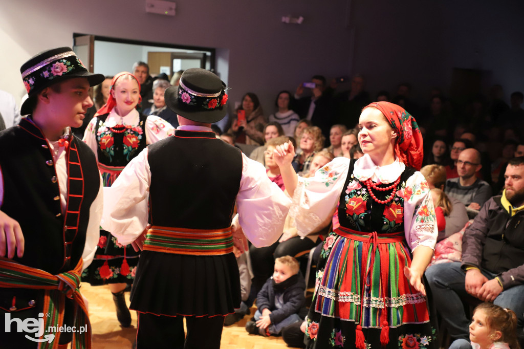 „Radosne Boże Narodzenie” w Chorzelowie