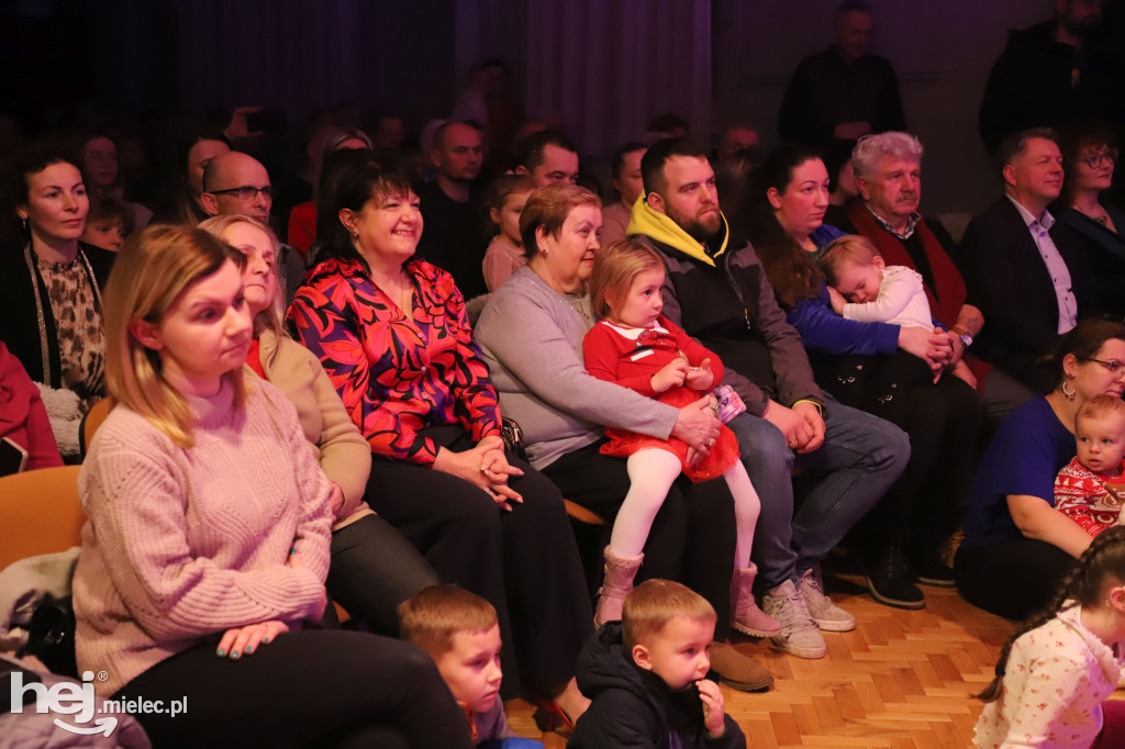 „Radosne Boże Narodzenie” w Chorzelowie