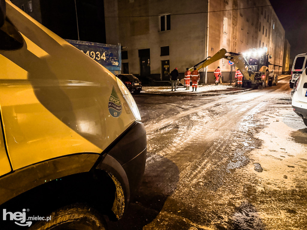 Awaria wodociągu w centrum Mielca