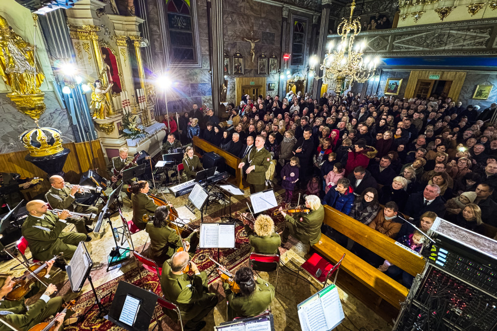 Koncert Reprezentacyjnego Zespołu Artystycznego Wojska Polskiego w Zgórsku