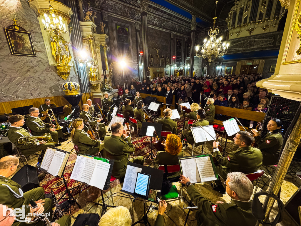 Koncert Reprezentacyjnego Zespołu Artystycznego Wojska Polskiego w Zgórsku