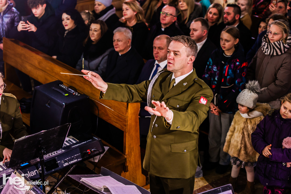 Koncert Reprezentacyjnego Zespołu Artystycznego Wojska Polskiego w Zgórsku