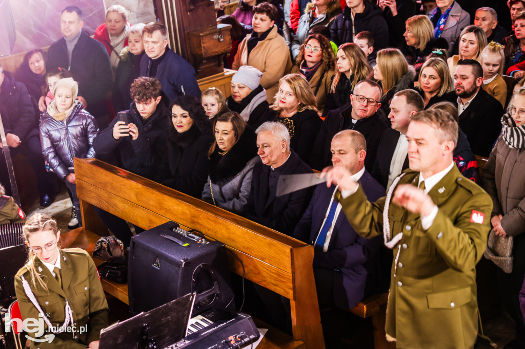 Koncert Reprezentacyjnego Zespołu Artystycznego Wojska Polskiego w Zgórsku