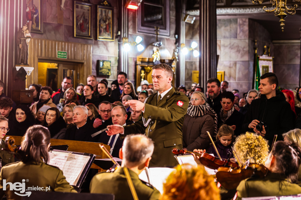 Koncert Reprezentacyjnego Zespołu Artystycznego Wojska Polskiego w Zgórsku