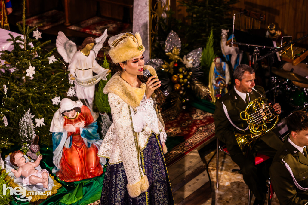 Koncert Reprezentacyjnego Zespołu Artystycznego Wojska Polskiego w Zgórsku