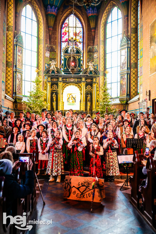 Kolędowy koncert Głosu Beskidu w Chorzelowie