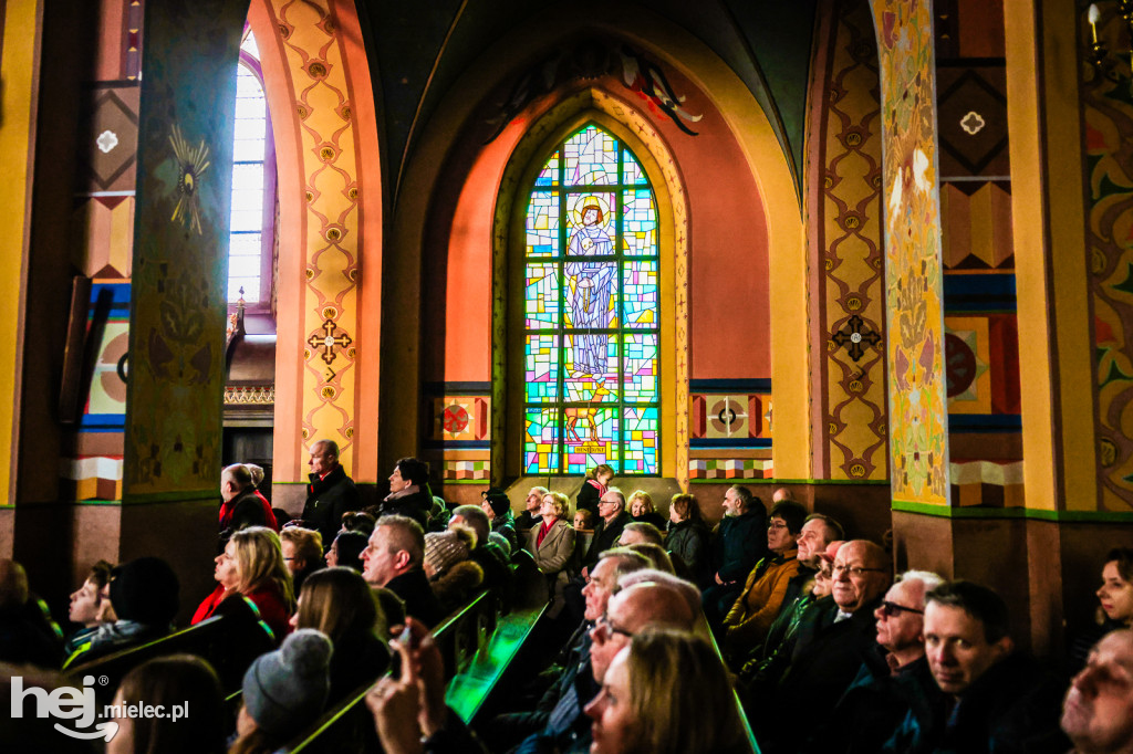 Kolędowy koncert Głosu Beskidu w Chorzelowie