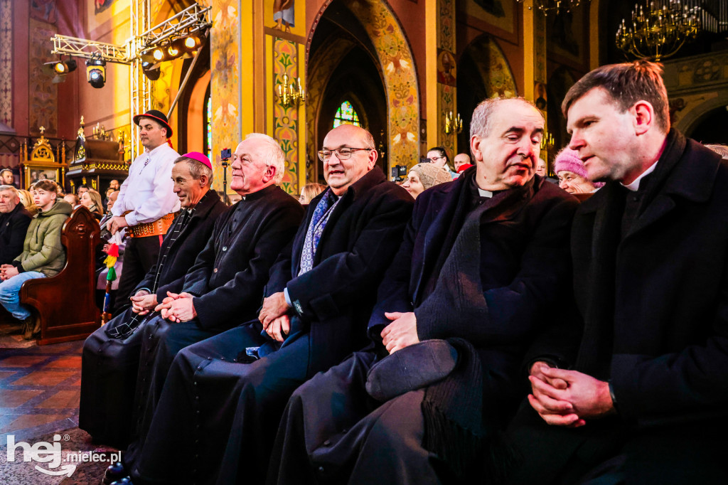 Kolędowy koncert Głosu Beskidu w Chorzelowie