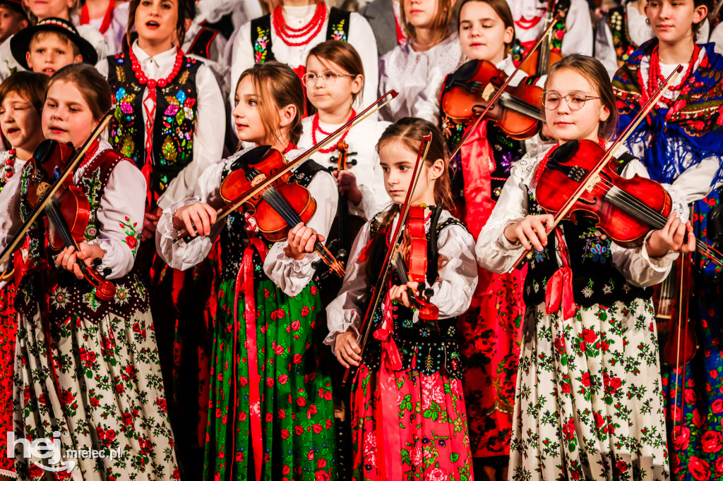 Kolędowy koncert Głosu Beskidu w Chorzelowie