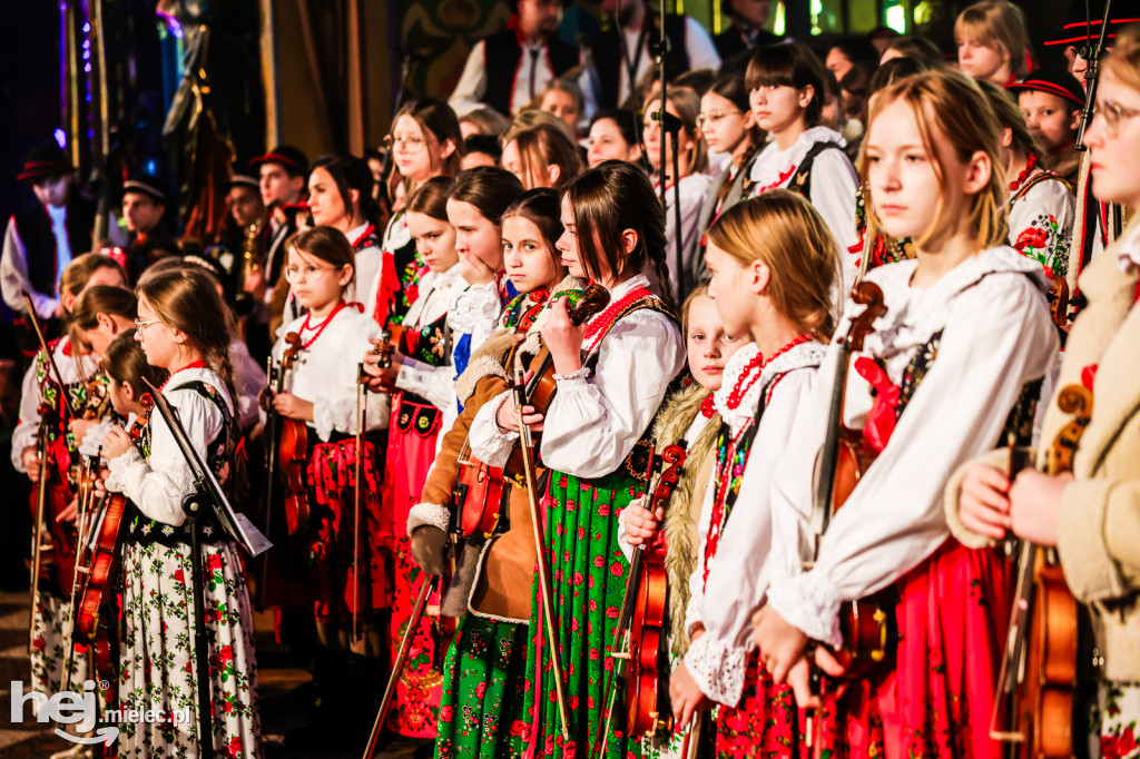 Kolędowy koncert Głosu Beskidu w Chorzelowie