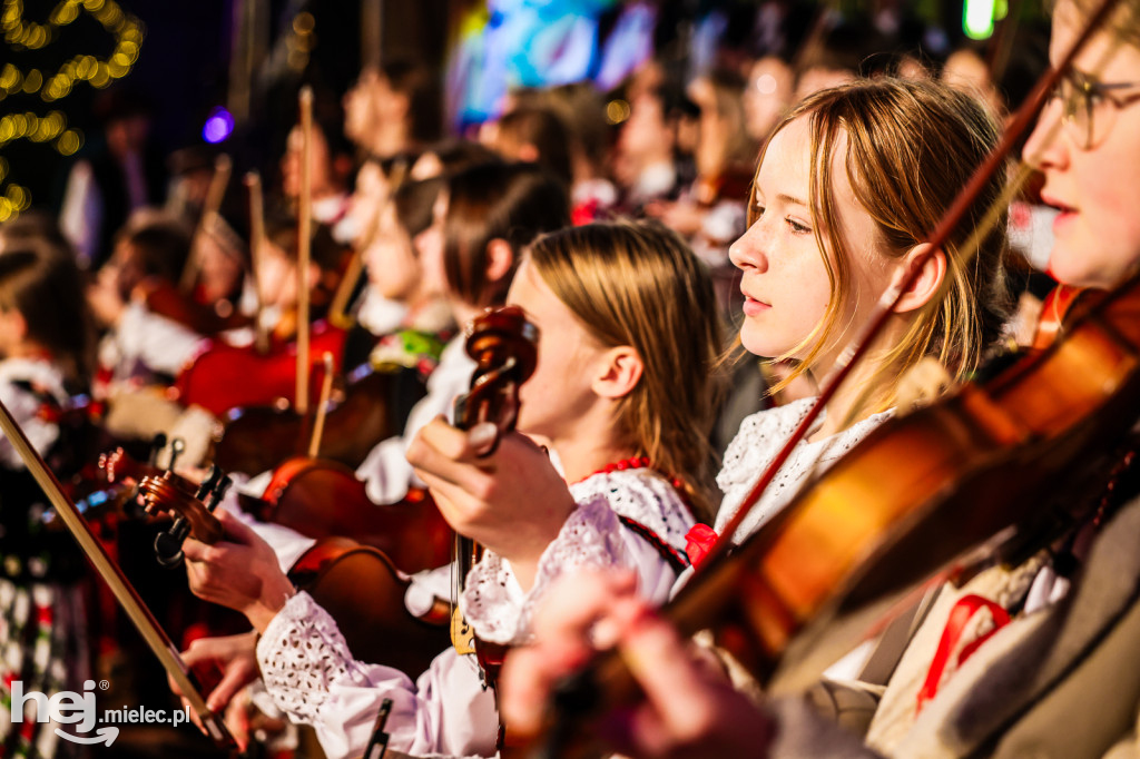 Kolędowy koncert Głosu Beskidu w Chorzelowie