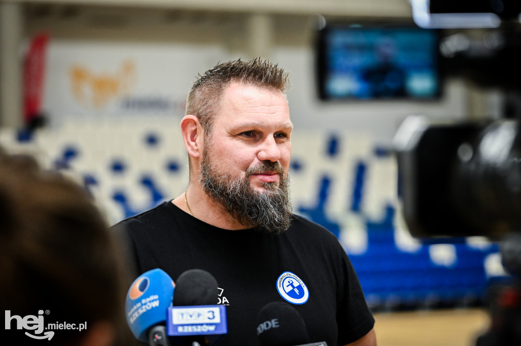 HANDBALL STAL MIELEC powróciła do treningów