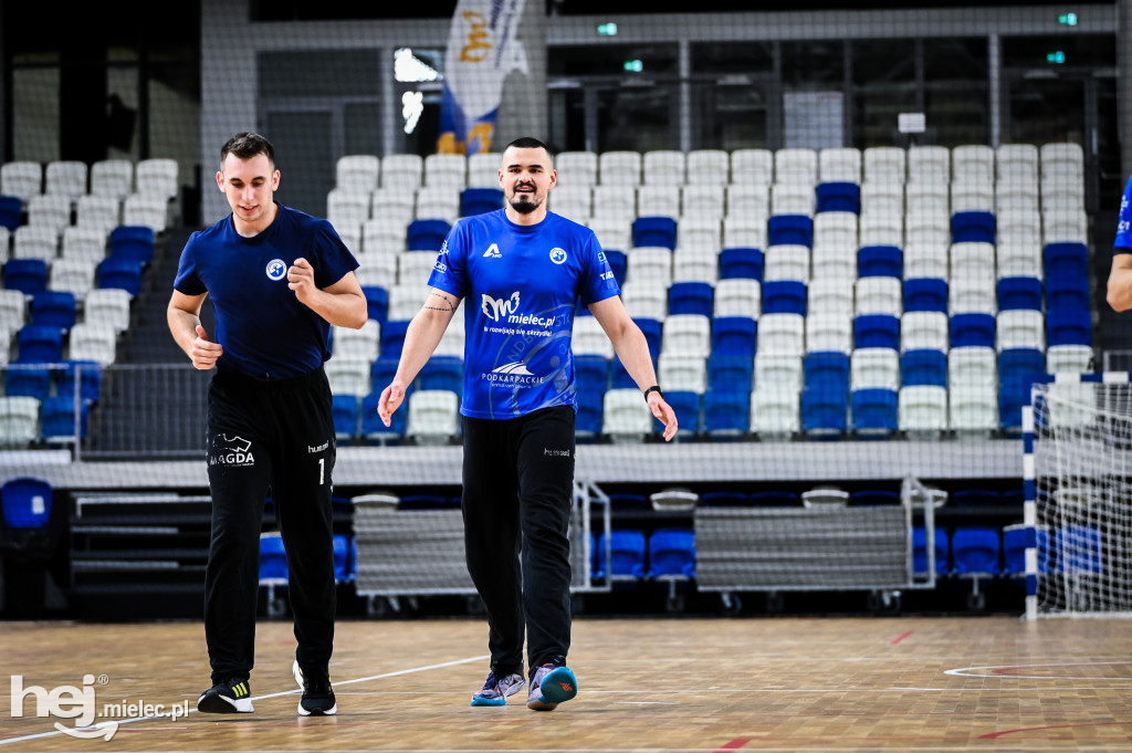 HANDBALL STAL MIELEC powróciła do treningów