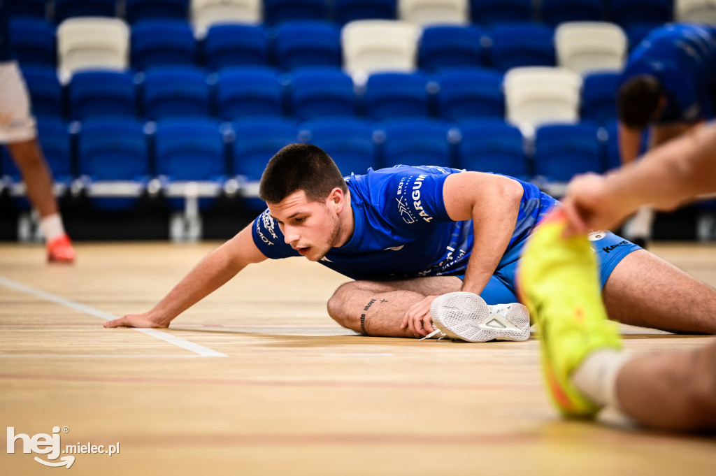 HANDBALL STAL MIELEC powróciła do treningów