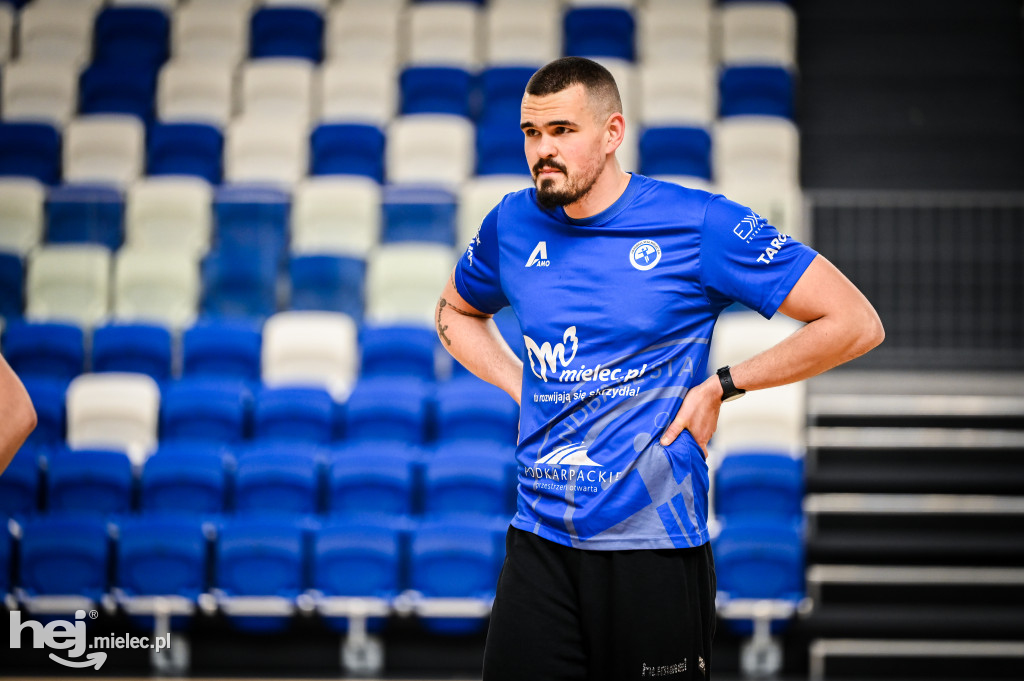 HANDBALL STAL MIELEC powróciła do treningów