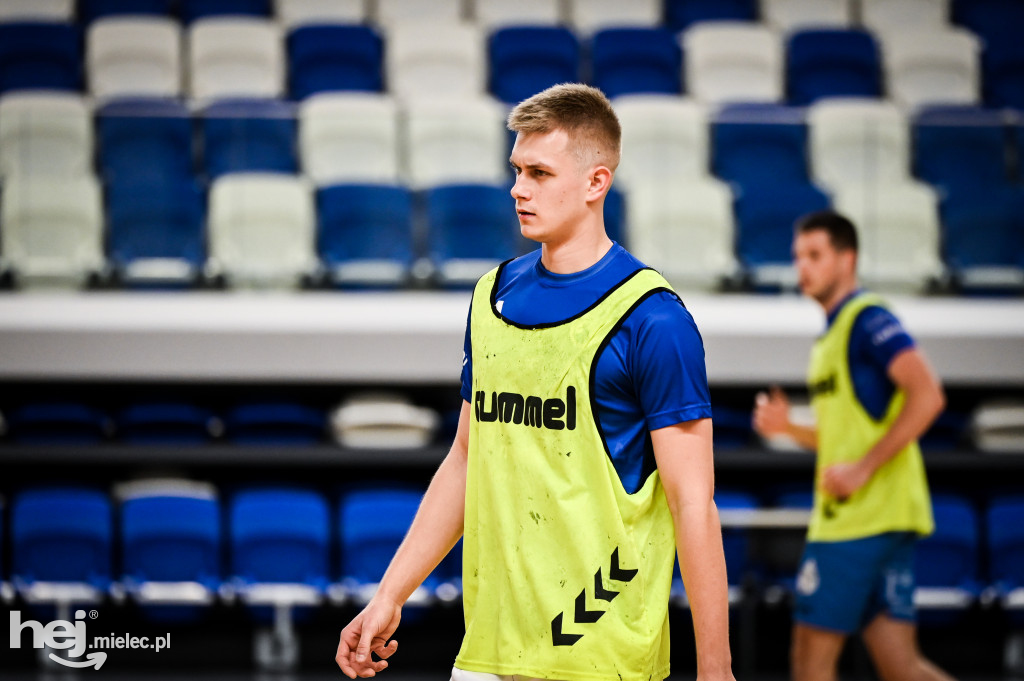 HANDBALL STAL MIELEC powróciła do treningów