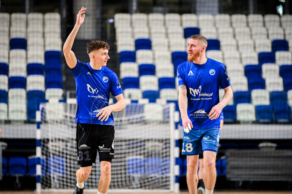 HANDBALL STAL MIELEC powróciła do treningów