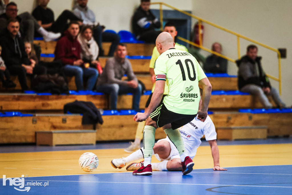 KF STAL MIELEC – KARPATIA ZACZERNIE