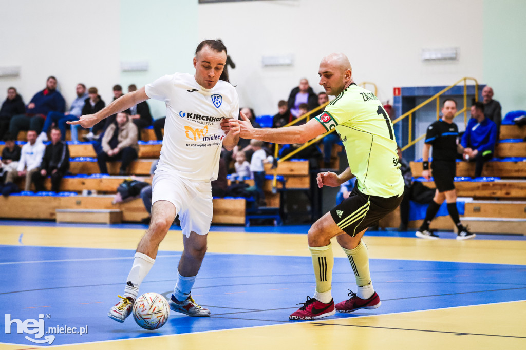 KF STAL MIELEC – KARPATIA ZACZERNIE