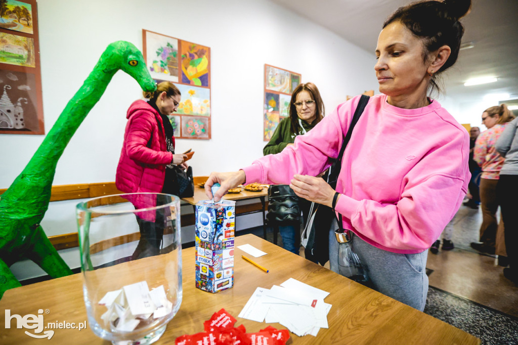 Taneczna Orkiestra Świątecznej Pomocy