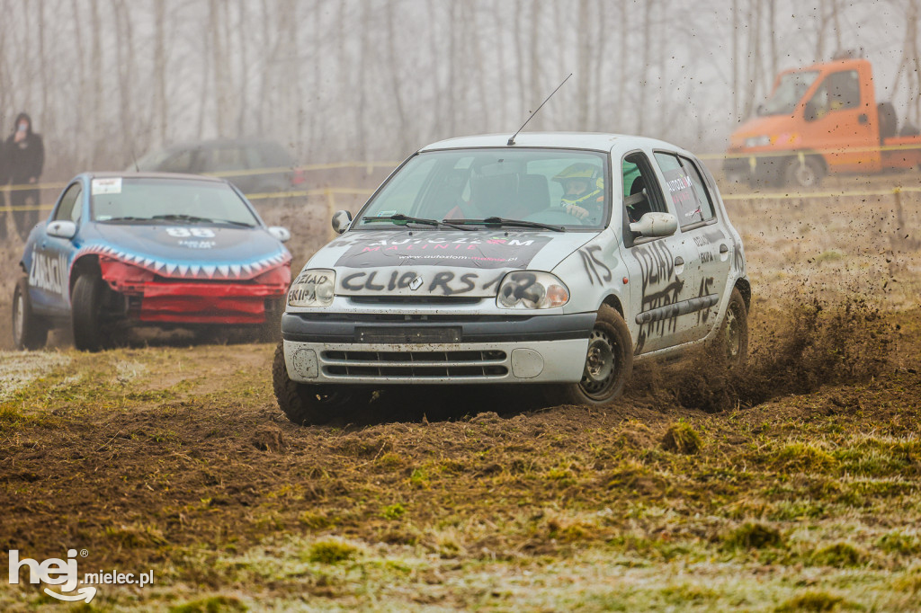 Charytatywny Wrak Race SARNÓW 2025