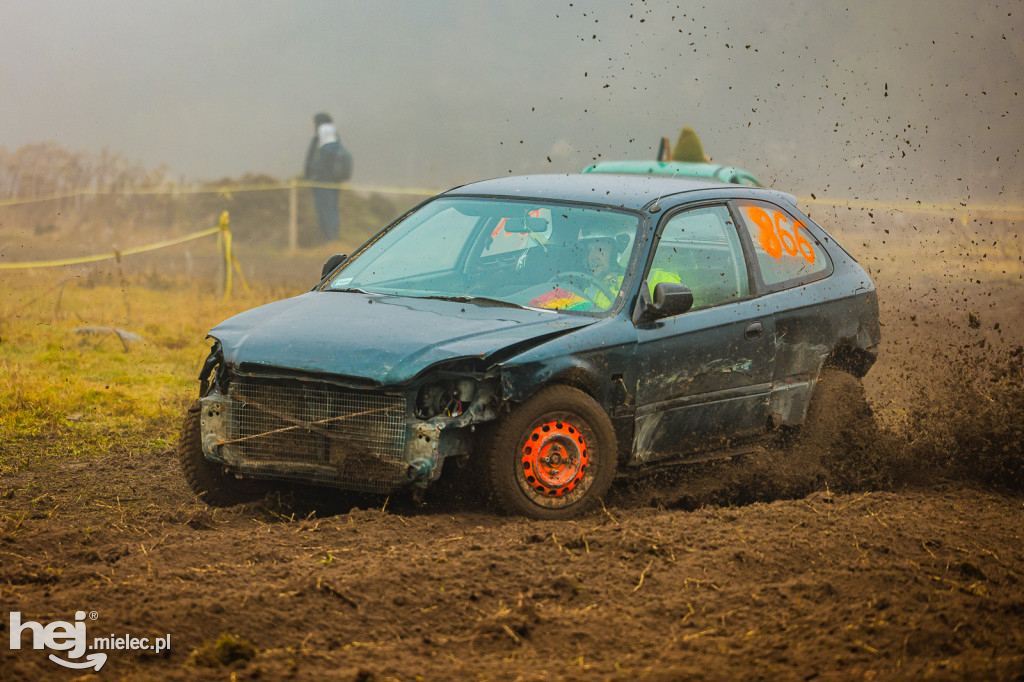 Charytatywny Wrak Race SARNÓW 2025