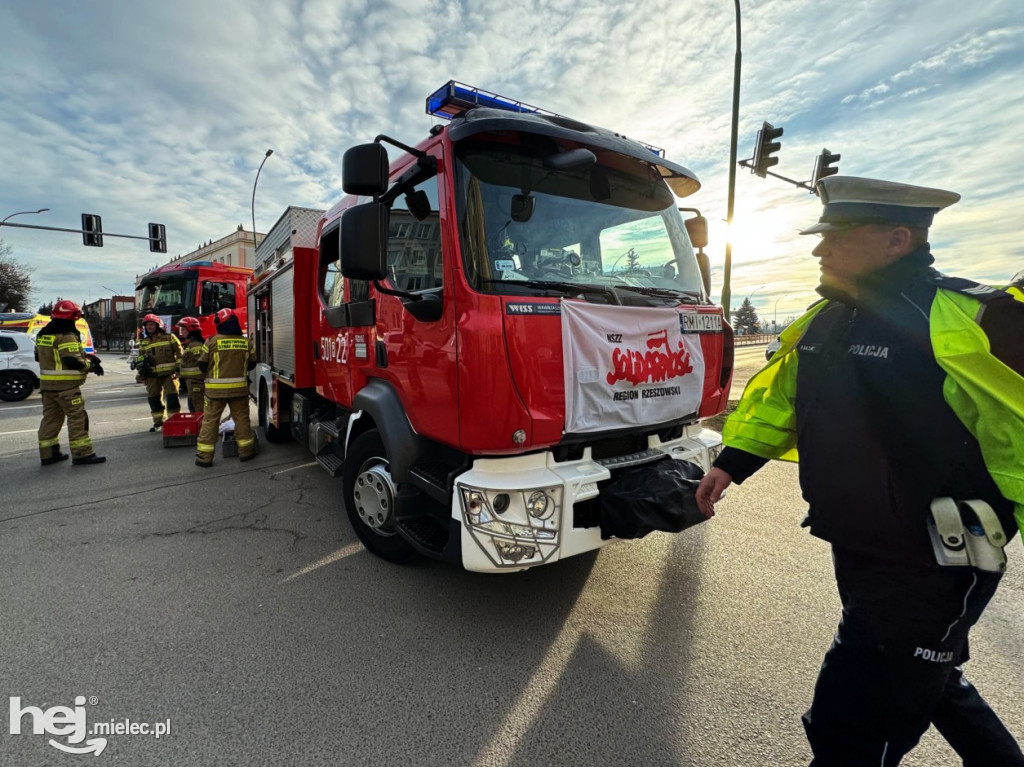 Wypadek w centrum. Al. Niepodległości zablokowana