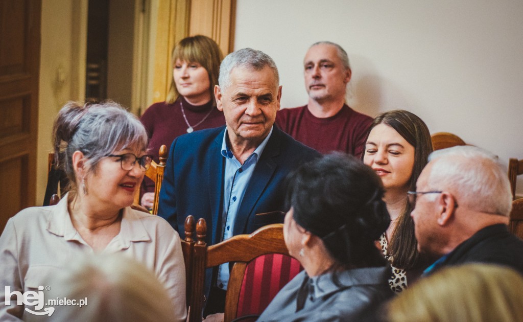 Wystawa w Pałacyku Oborskich - Wagi i Żelazka